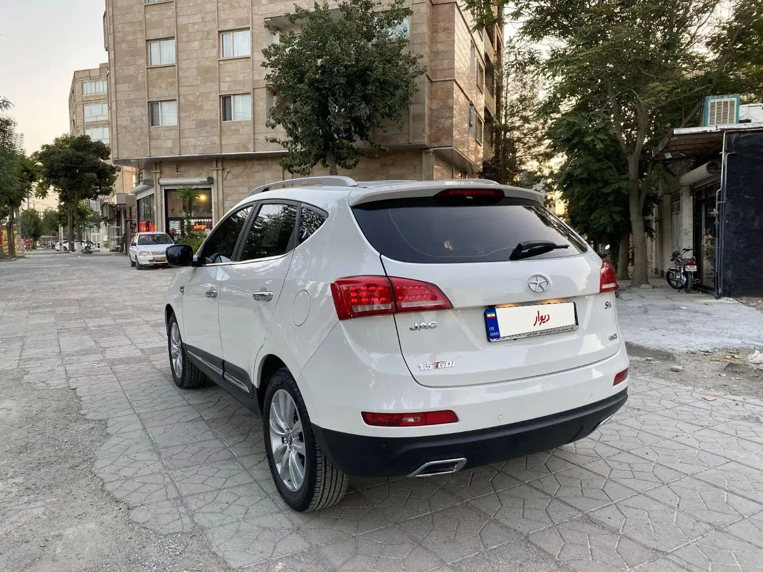 جک S5 اتوماتیک - 1402