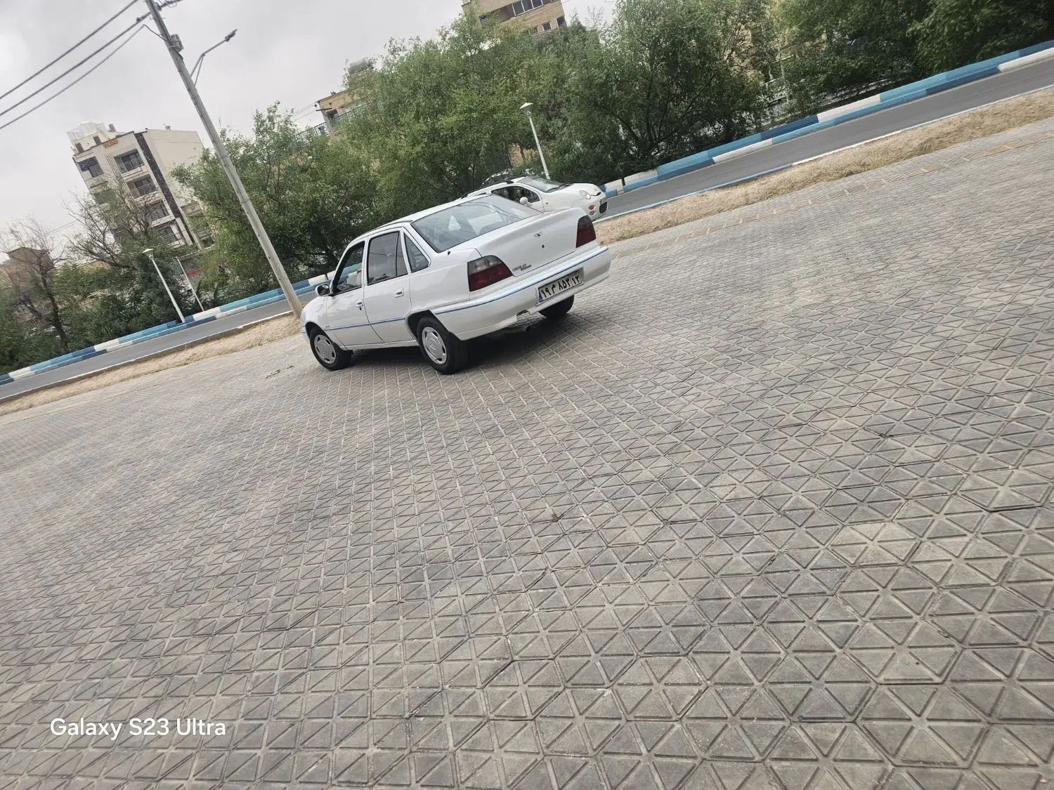 دوو سیلو سدان - 1380