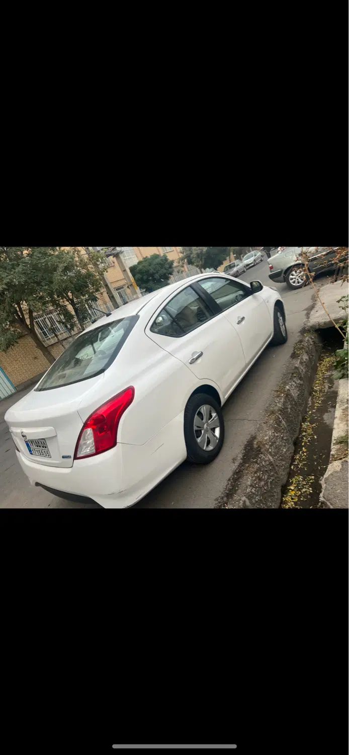 نیسان سانی 1.5 لیتر - 2015