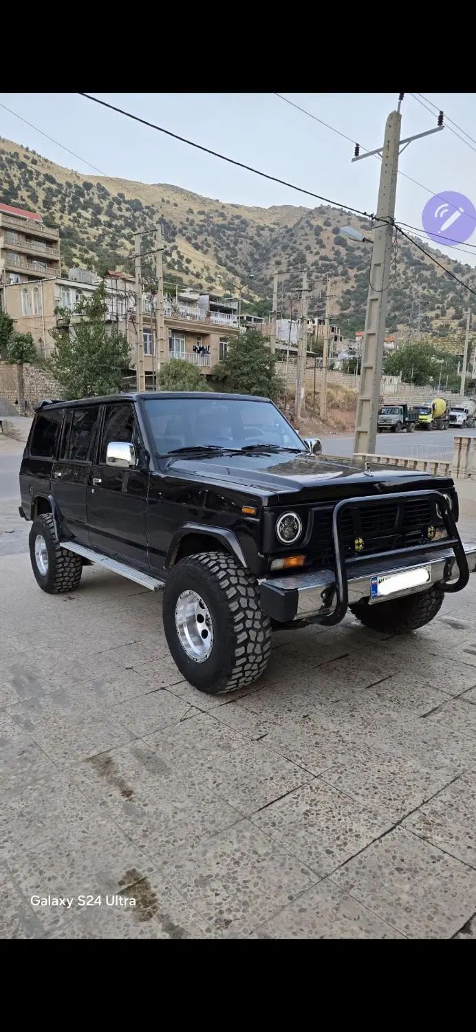 نیسان پاترول چهار درب 6 سیلندر - 1374