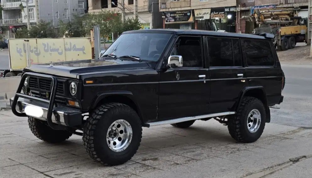 نیسان پاترول چهار درب 6 سیلندر - 1374