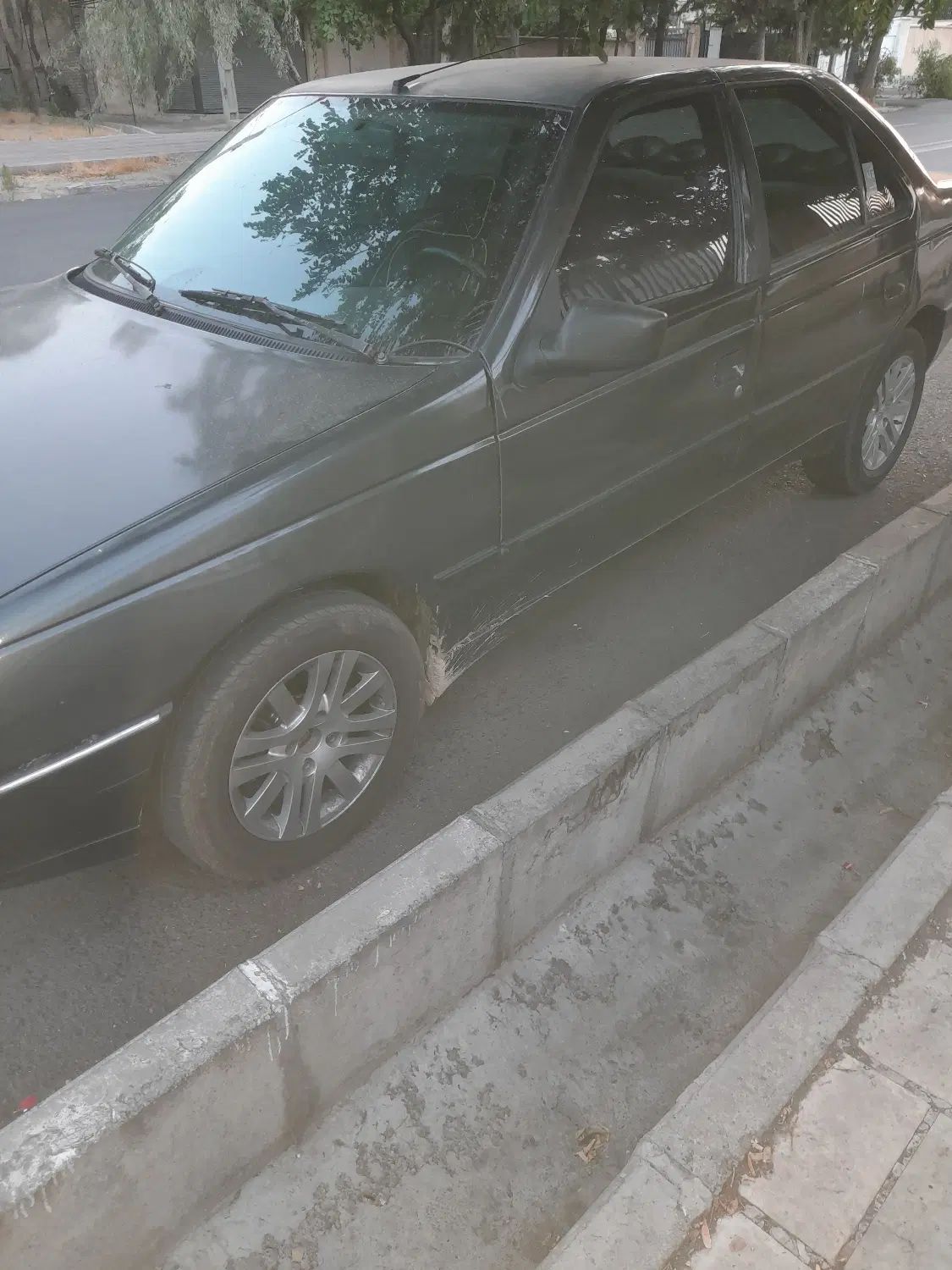 پژو 405 GL - 1379