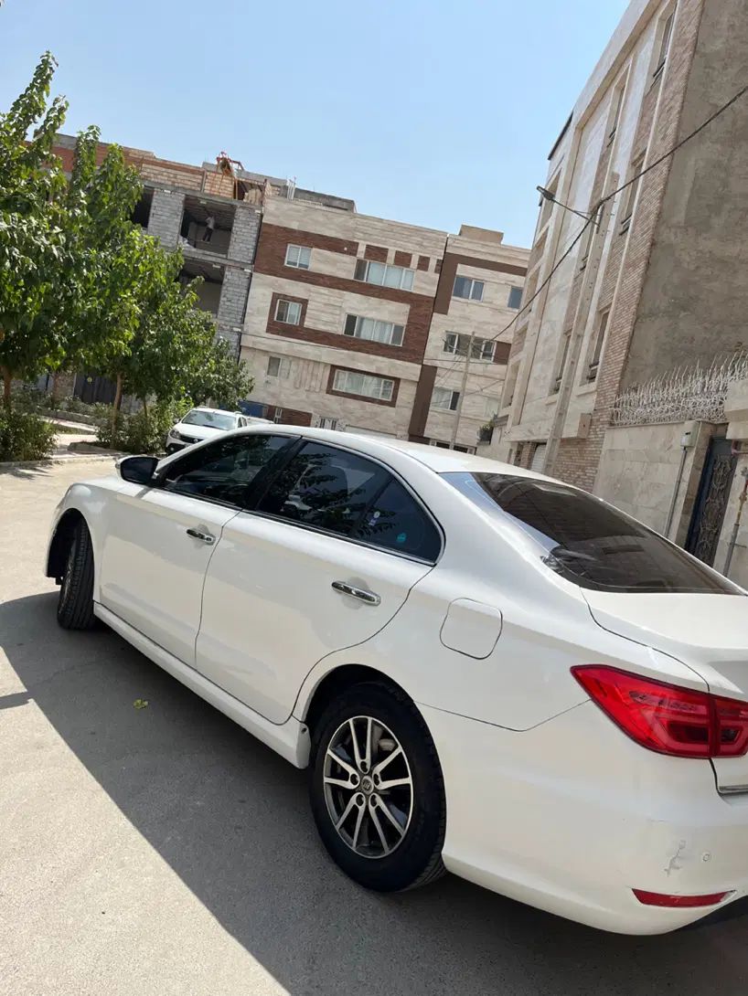 لیفان 820 اتوماتیک - 1395