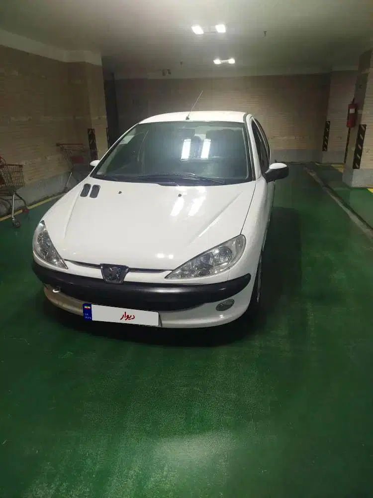 پژو ۲۰۶ صندوق دار v8 - 1394