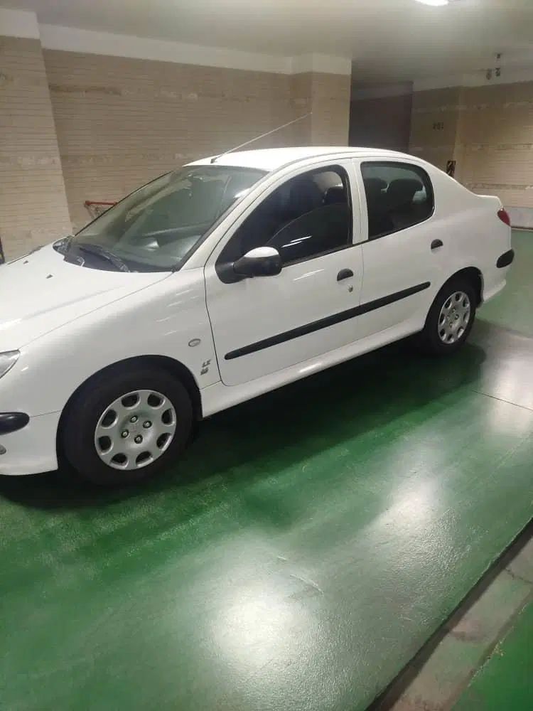 پژو ۲۰۶ صندوق دار v8 - 1394