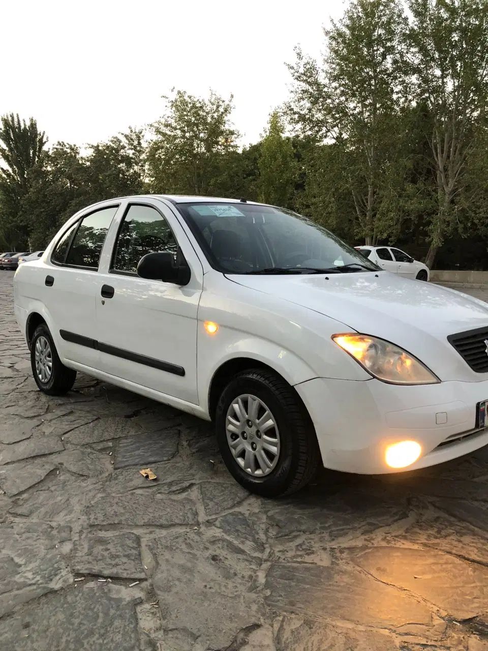 تیبا صندوق دار SX - 1394