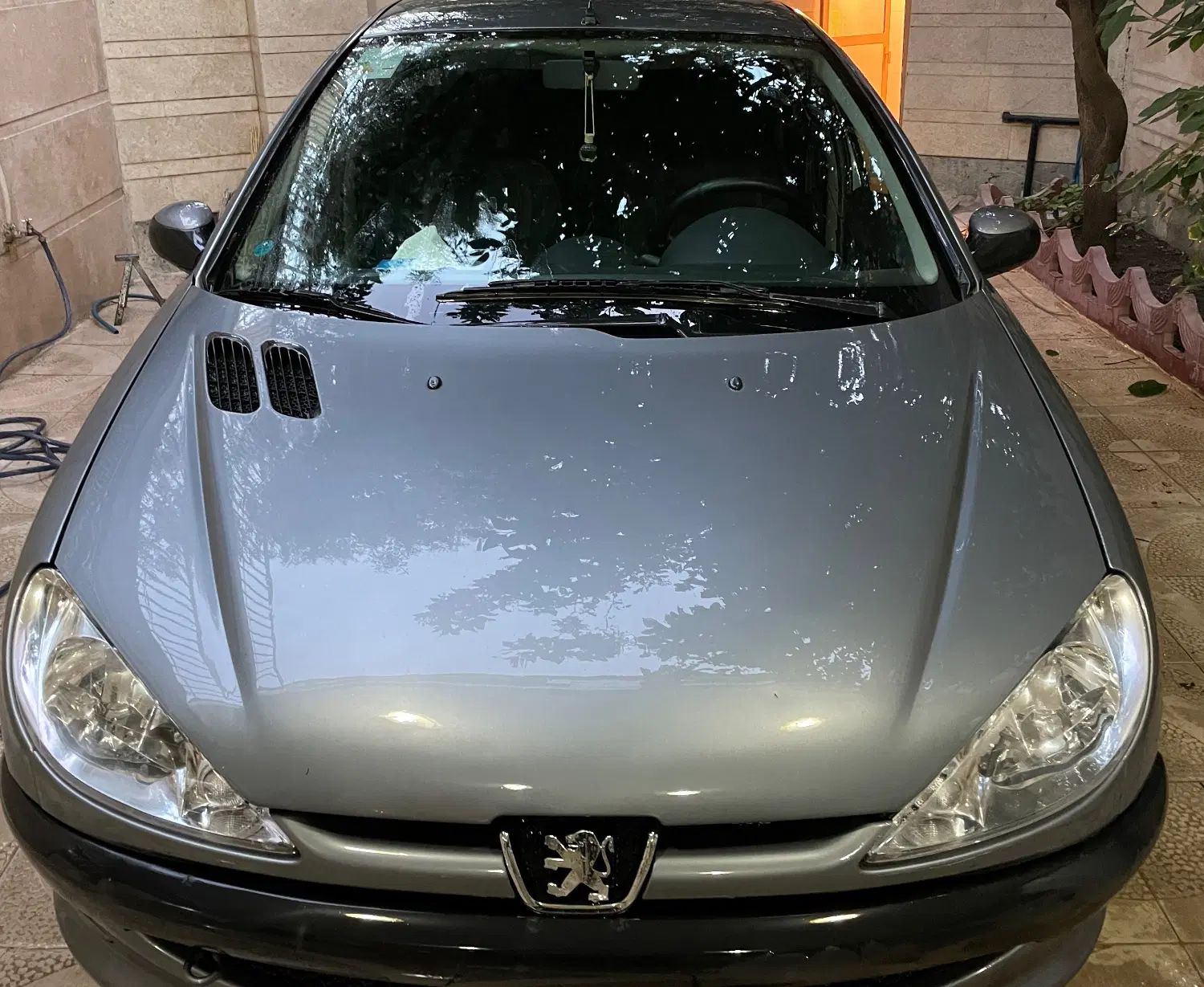 پژو ۲۰۶ صندوق دار v8 - 1399