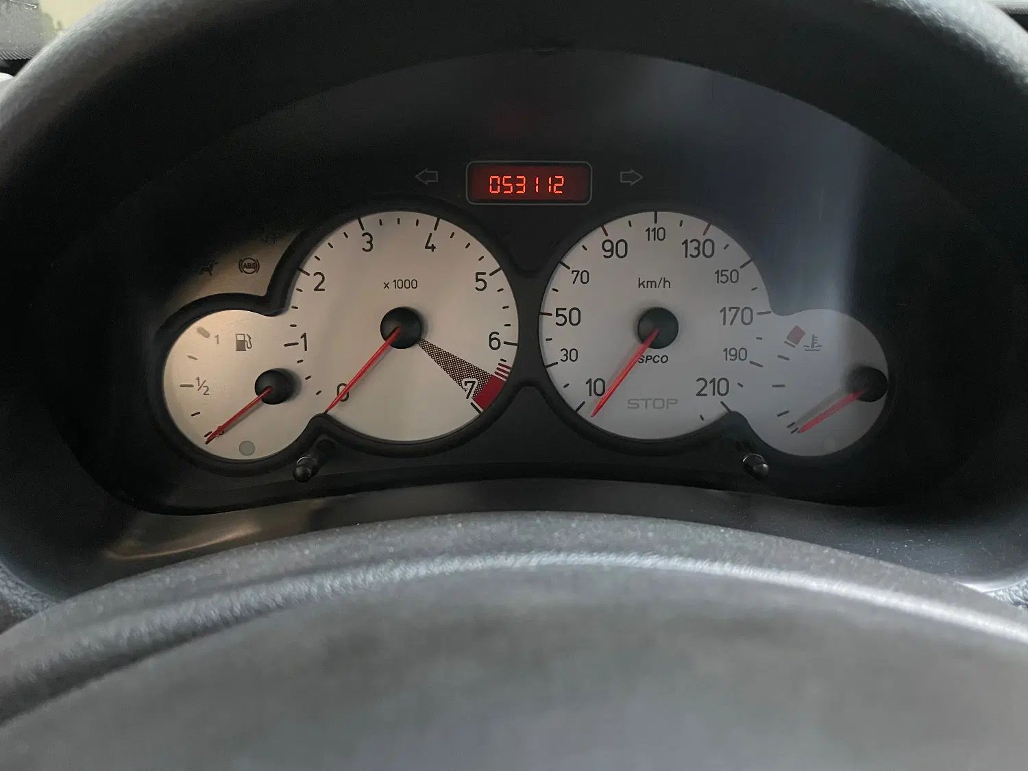 پژو ۲۰۶ صندوق دار v8 - 1399