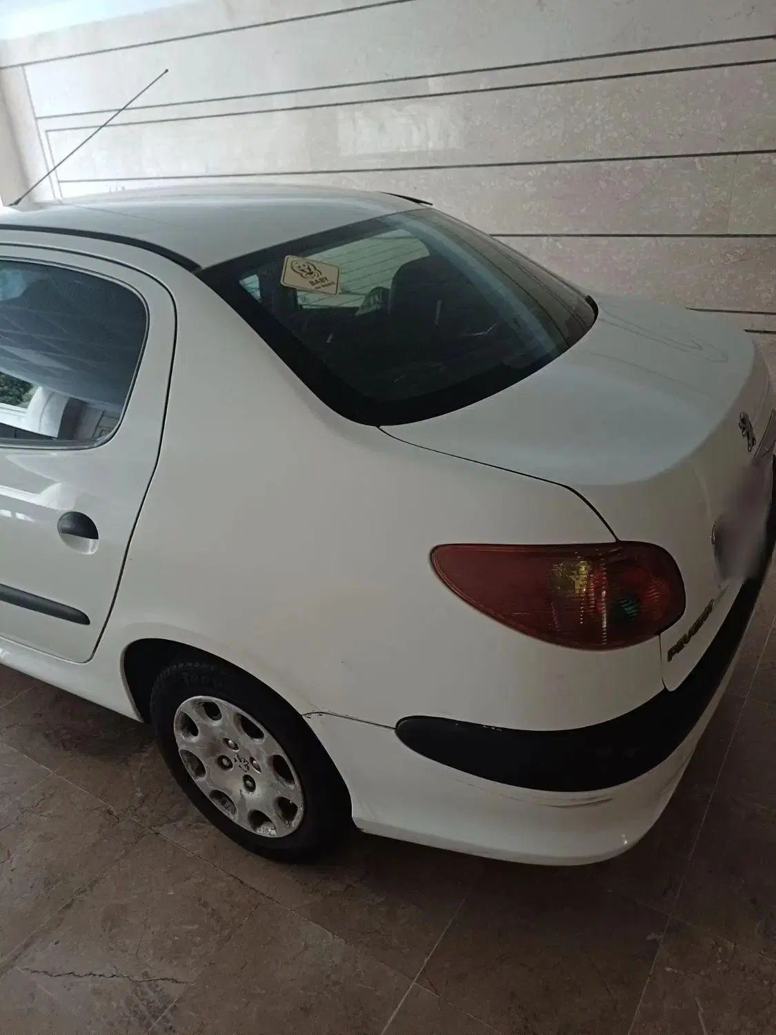 پژو ۲۰۶ صندوق دار v8 - 1392