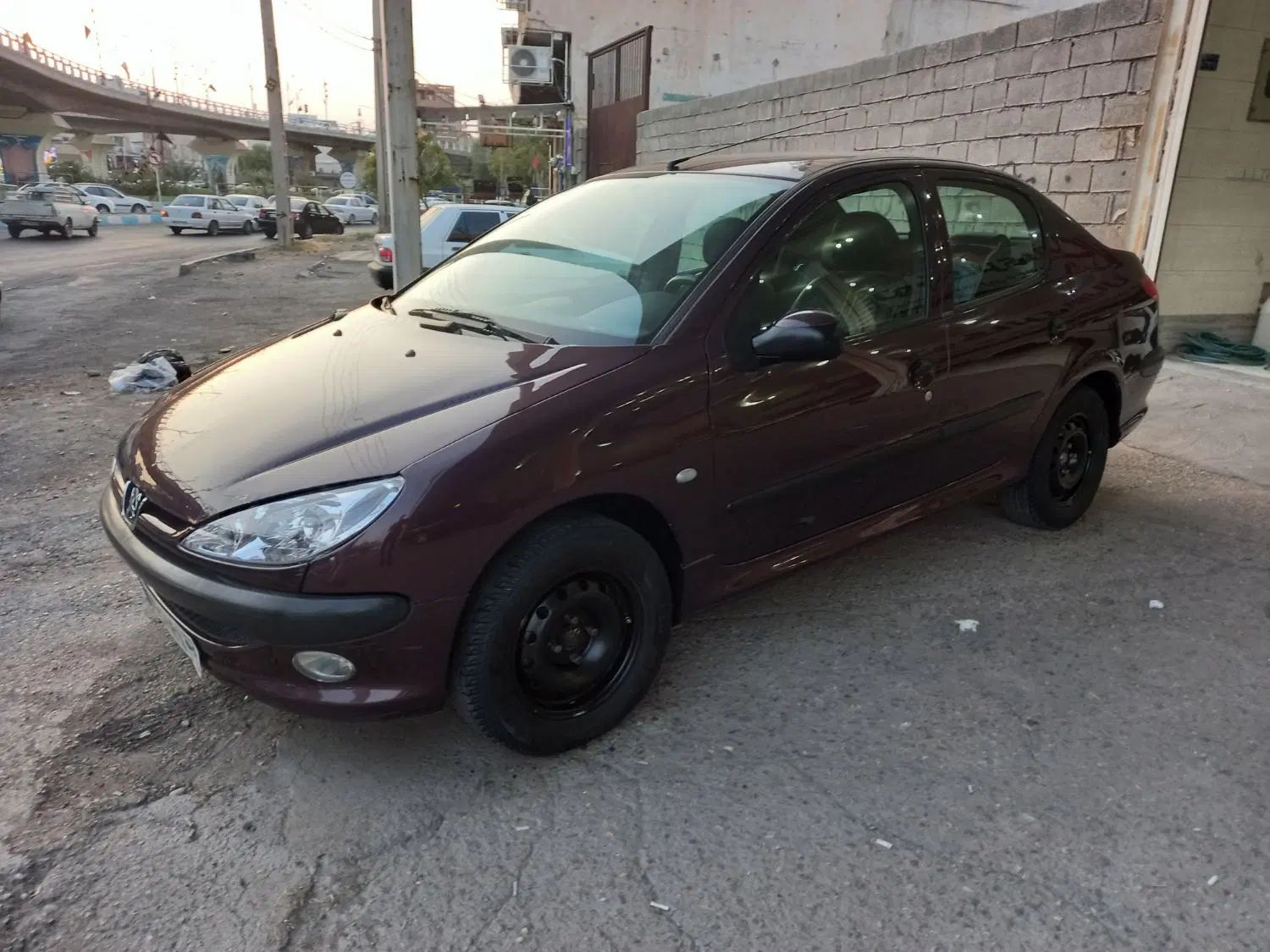 پژو ۲۰۶ صندوق دار v8 - 1395