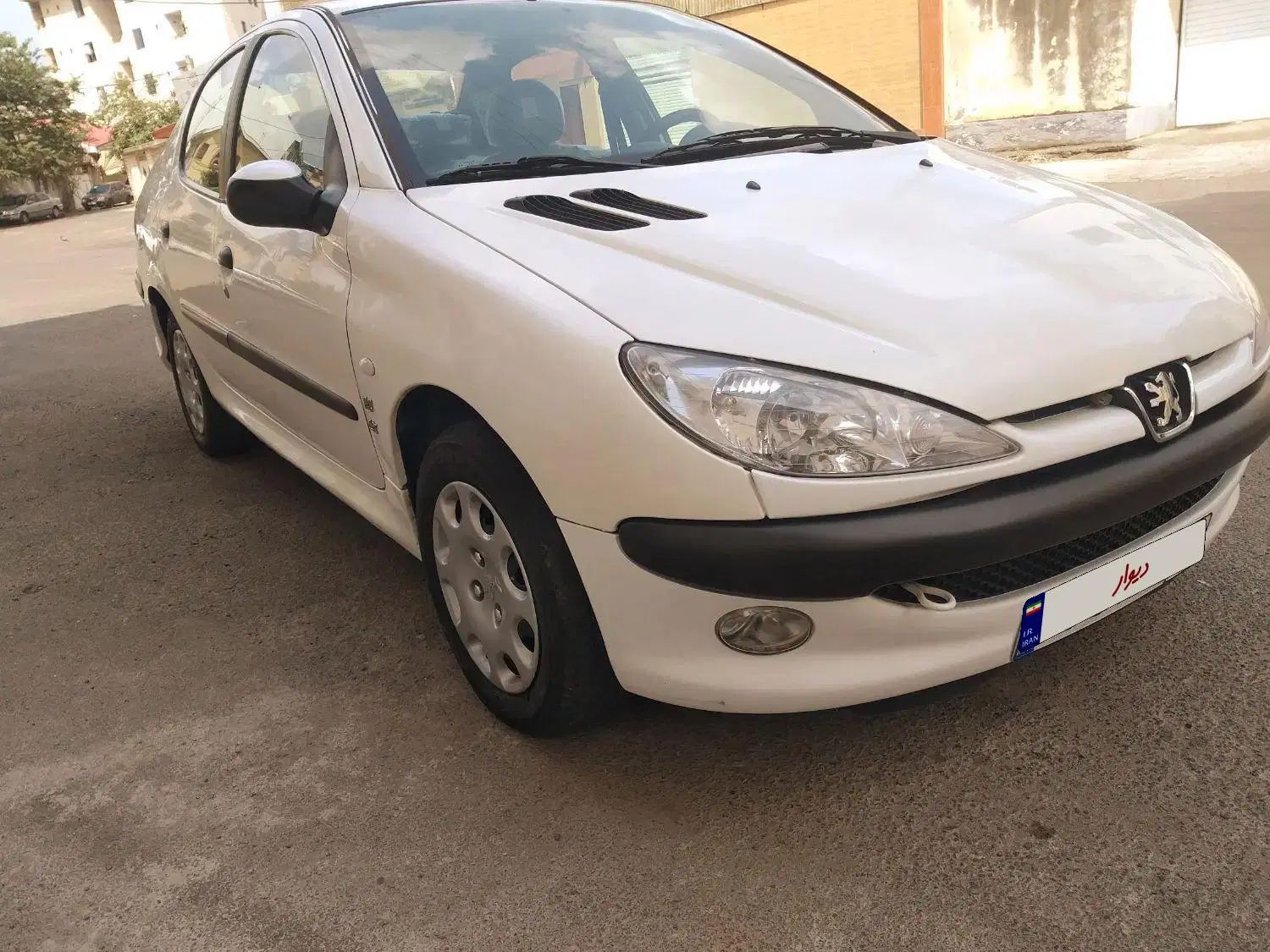 پژو ۲۰۶ صندوق دار v20 - 1389