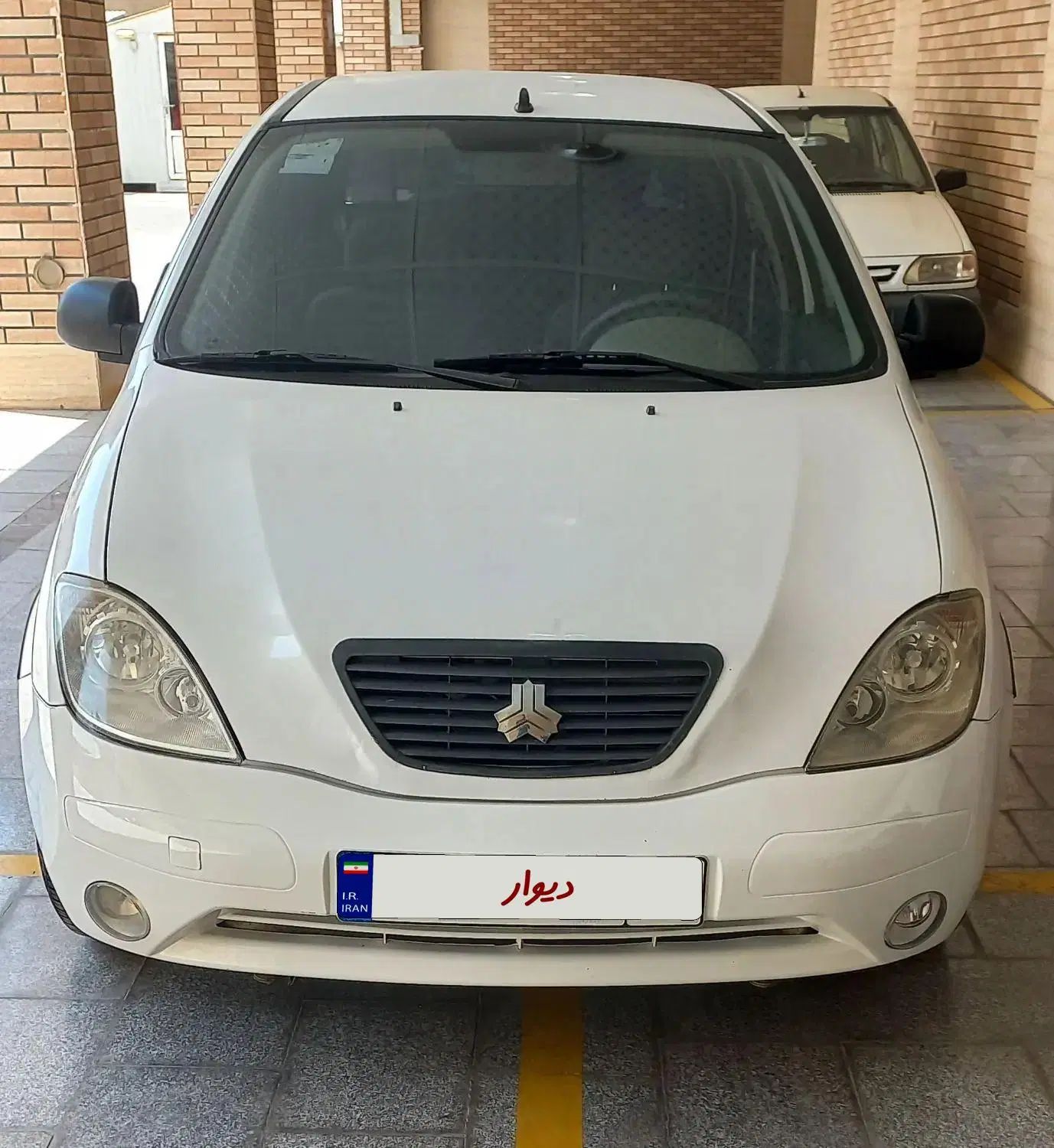 تیبا صندوق دار SX - 1393