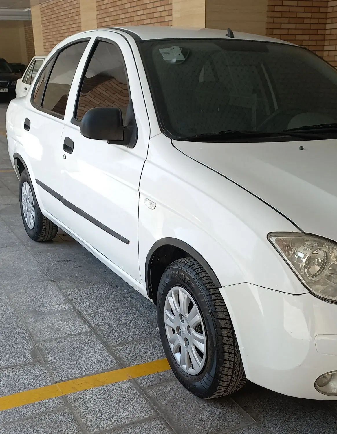 تیبا صندوق دار SX - 1393