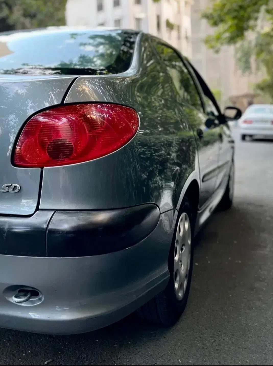 پژو ۲۰۶ صندوق دار v8 - 1395