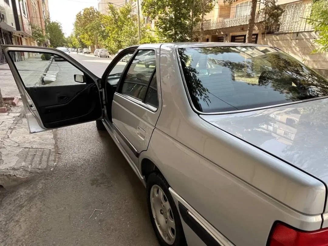 پژو پارس اتوماتیک - 1389
