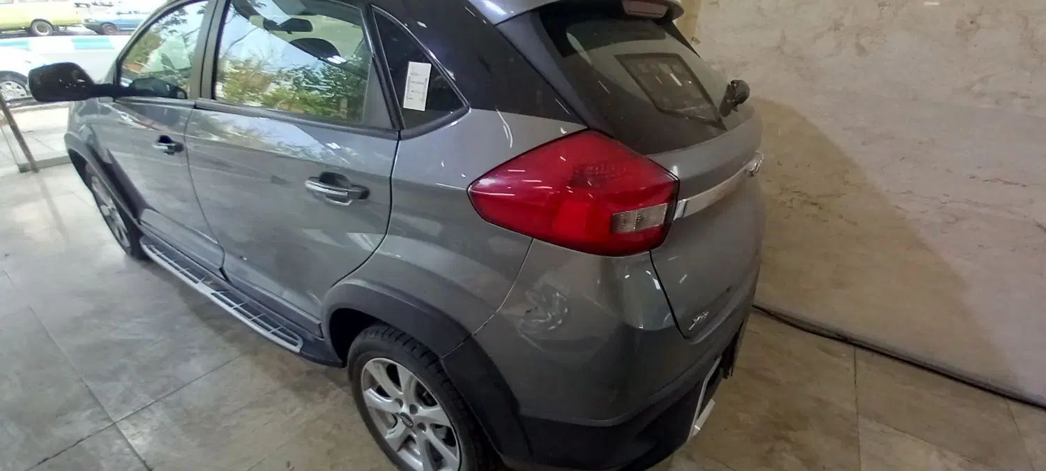 ام وی ام X22 اتوماتیک اسپرت اکسلنت - 1400