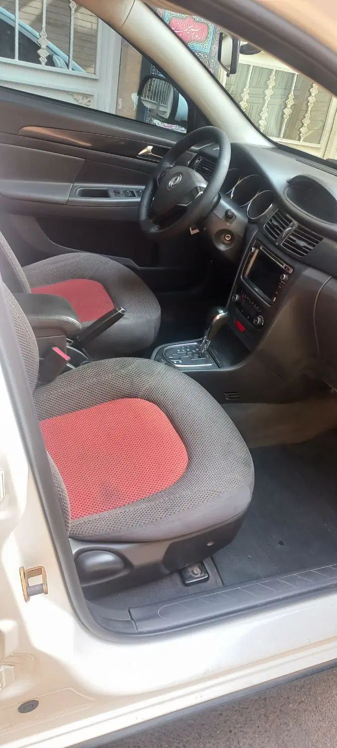 دانگ فنگ H30 کراس اتوماتیک - 1397