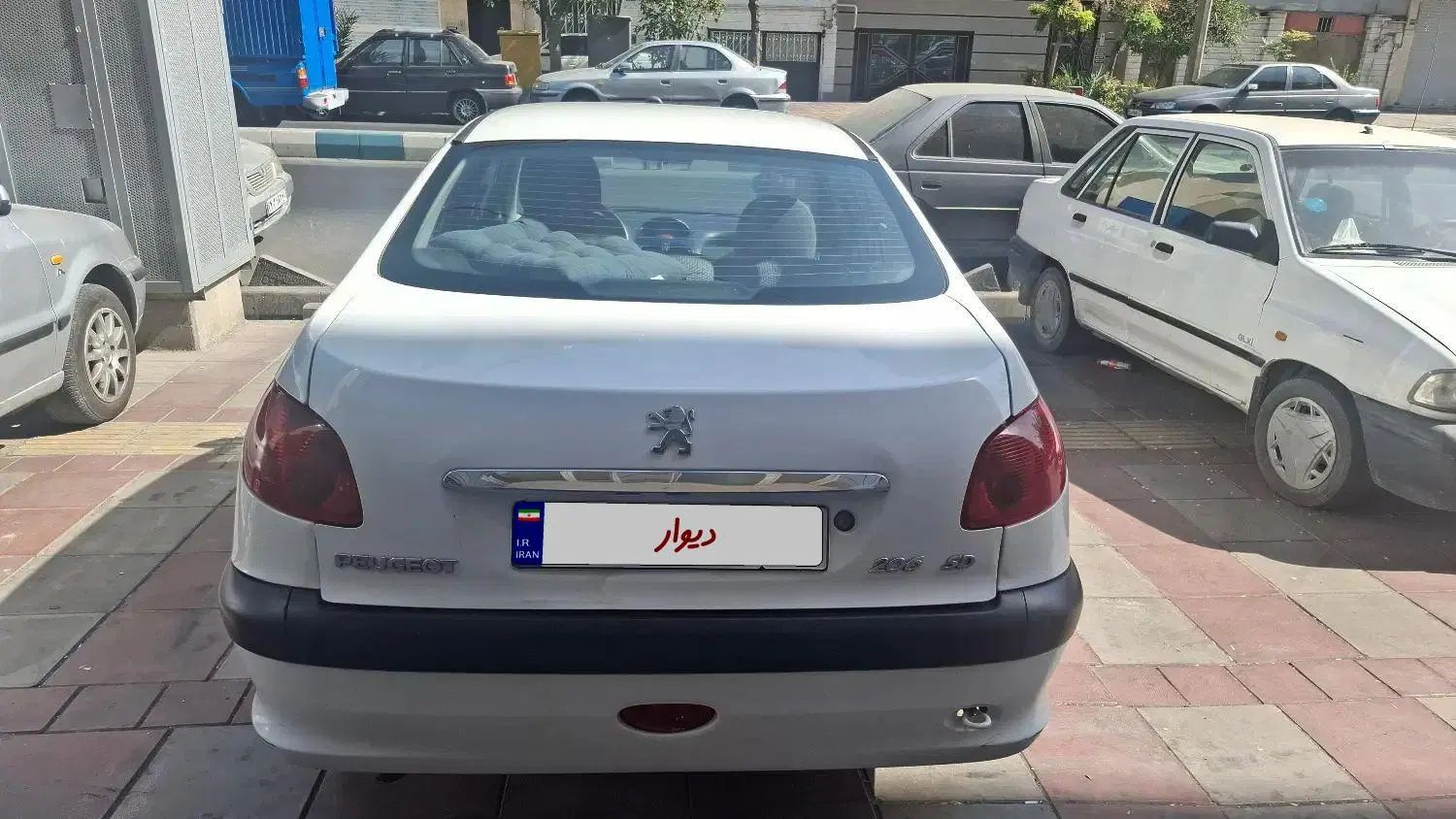 پژو ۲۰۶ صندوق دار v8 - 1395
