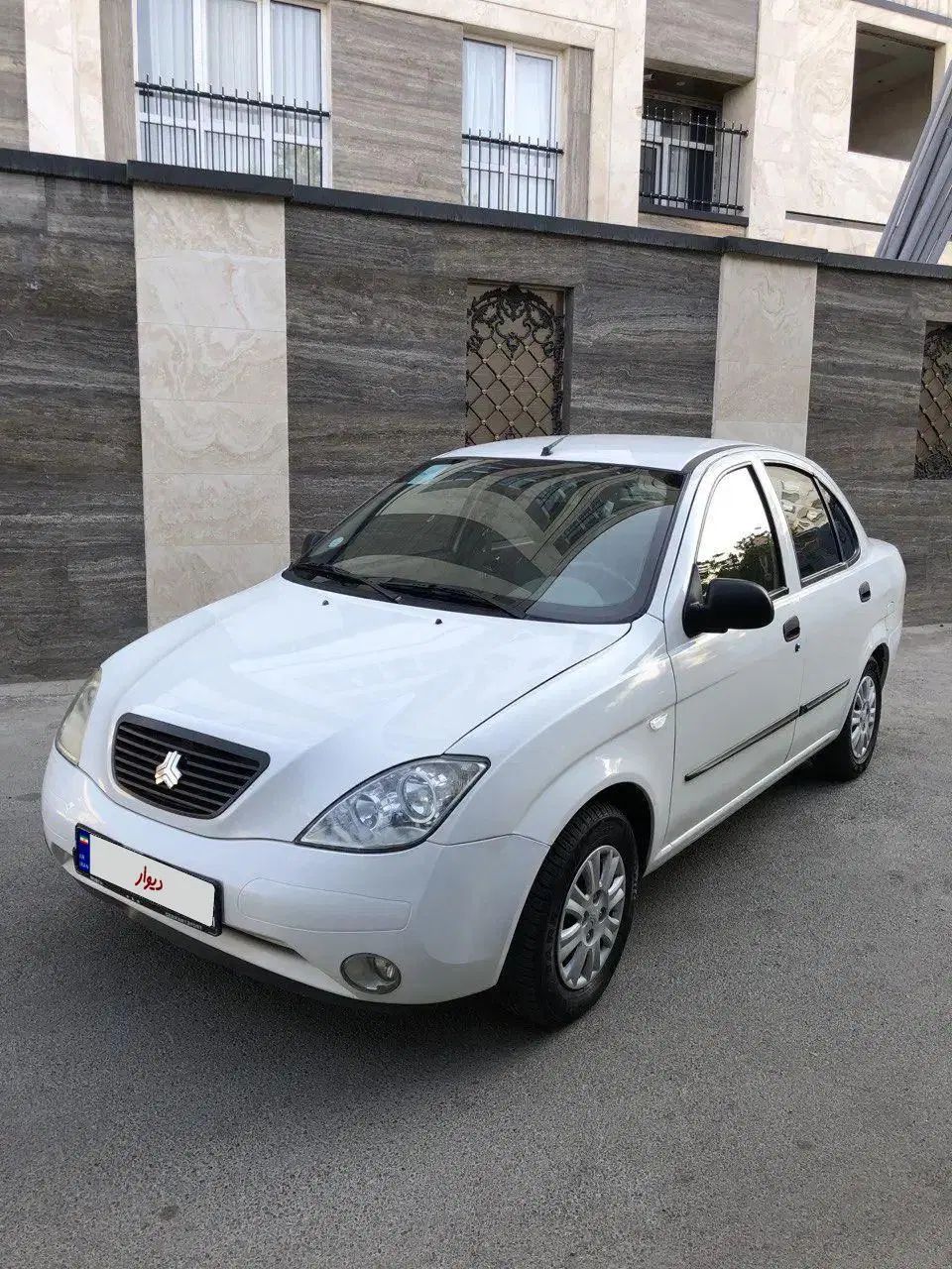 تیبا صندوق دار SX - 1400