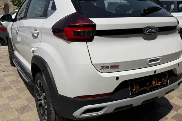 ام وی ام X22 پرو دنده‌ای - 1402