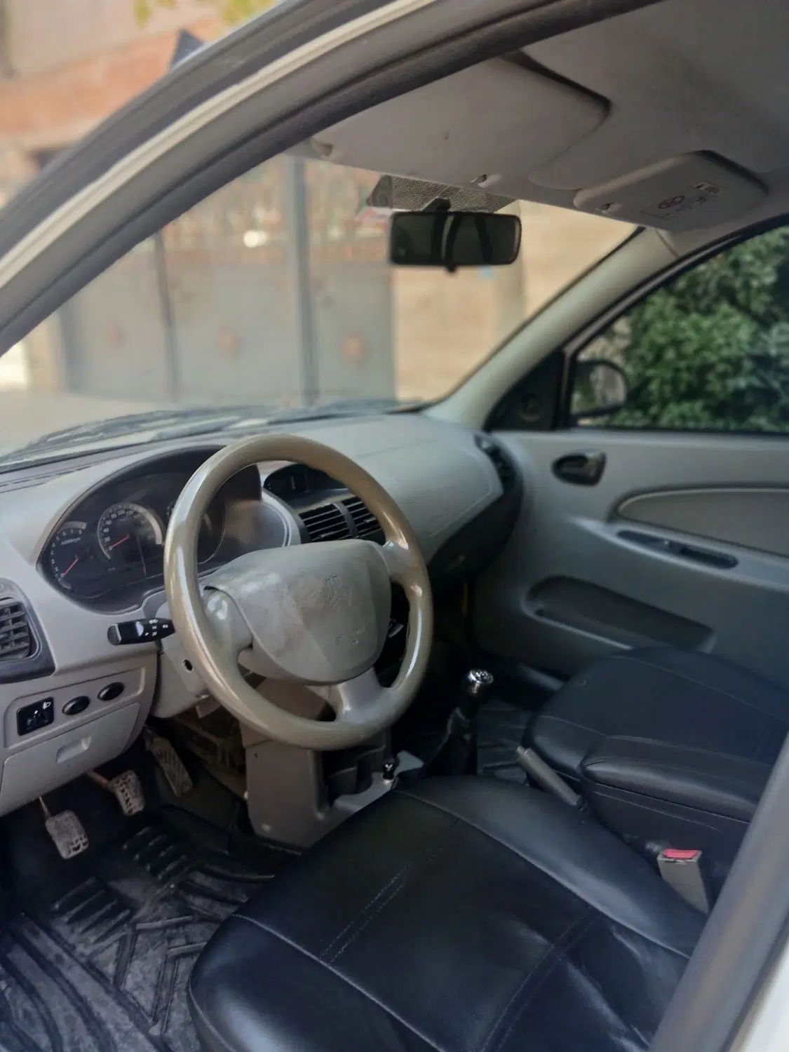 تیبا صندوق دار EX - 1395