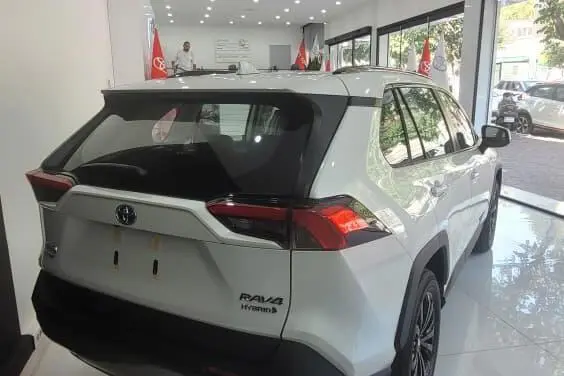 تویوتا راو 4 XA50 فیس‌لیفت هیبرید - 2025