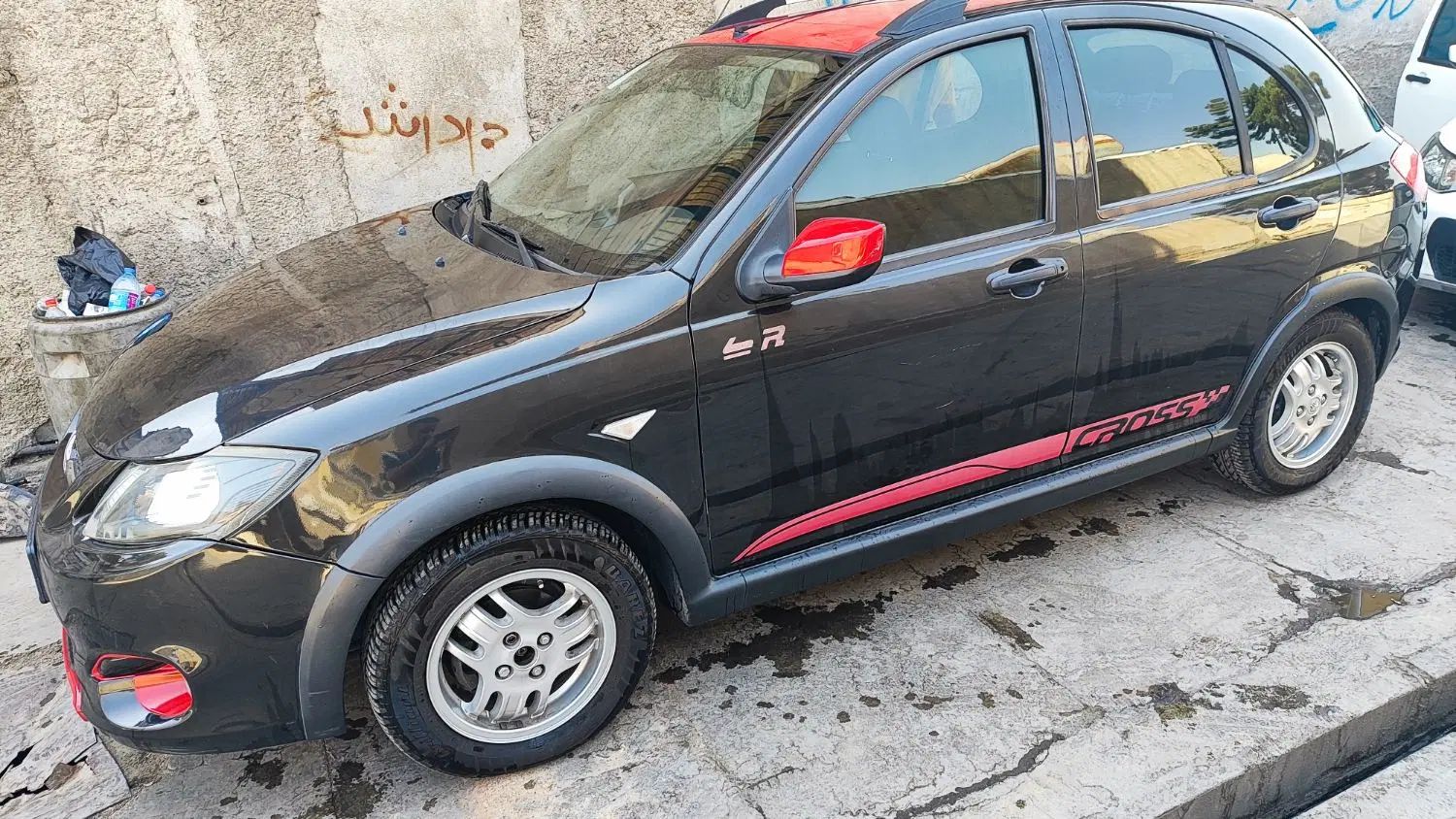 خودرو کوییک، R آگهی ann_20221356