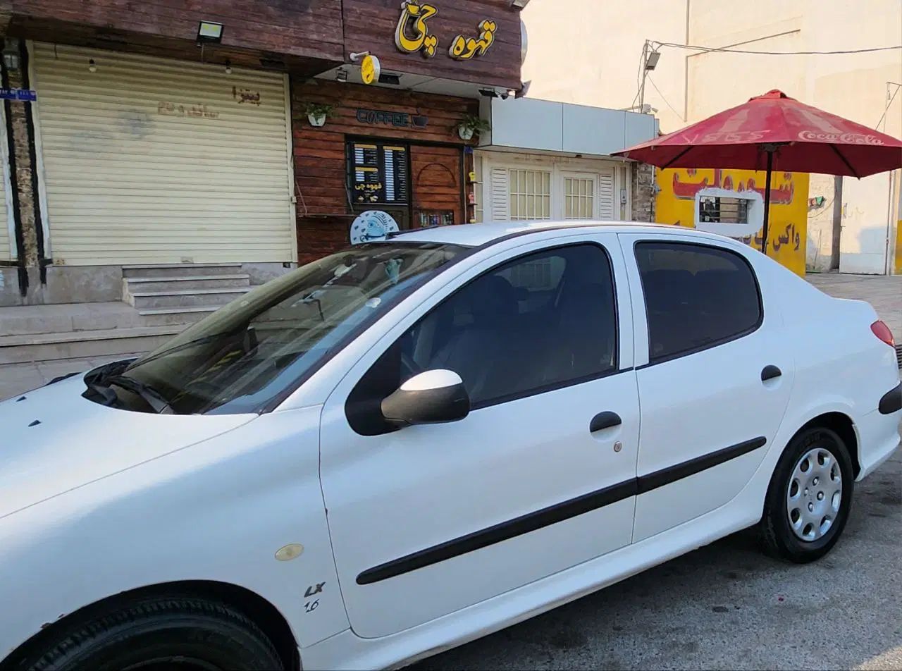 پژو ۲۰۶ صندوق دار v8 - 1397