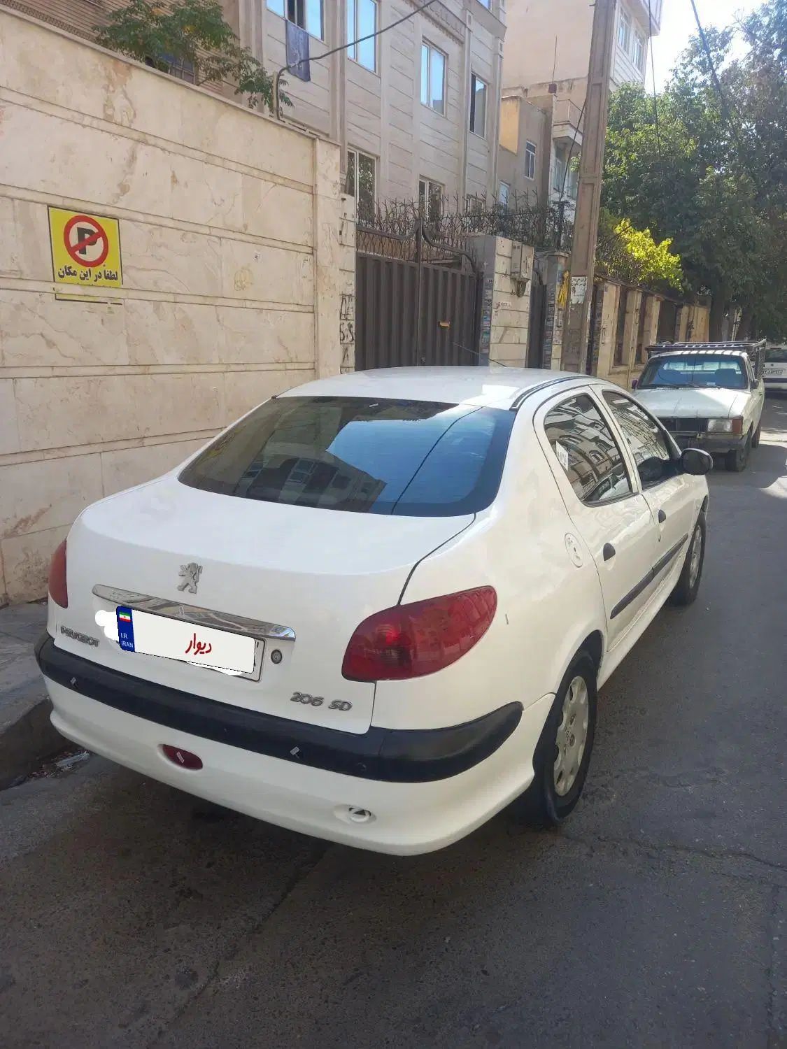پژو ۲۰۶ صندوق دار v8 - 1389