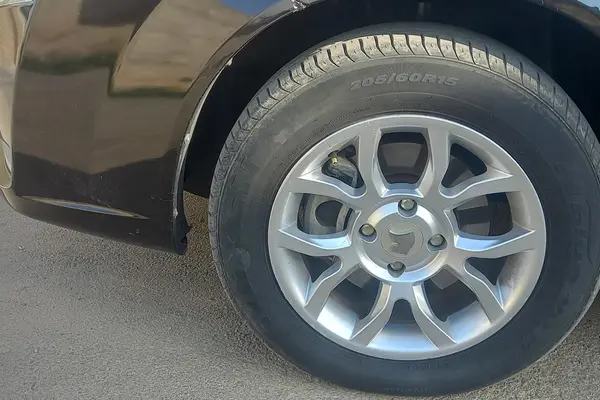 دنا پلاس ۵ دنده EF7 - 1403