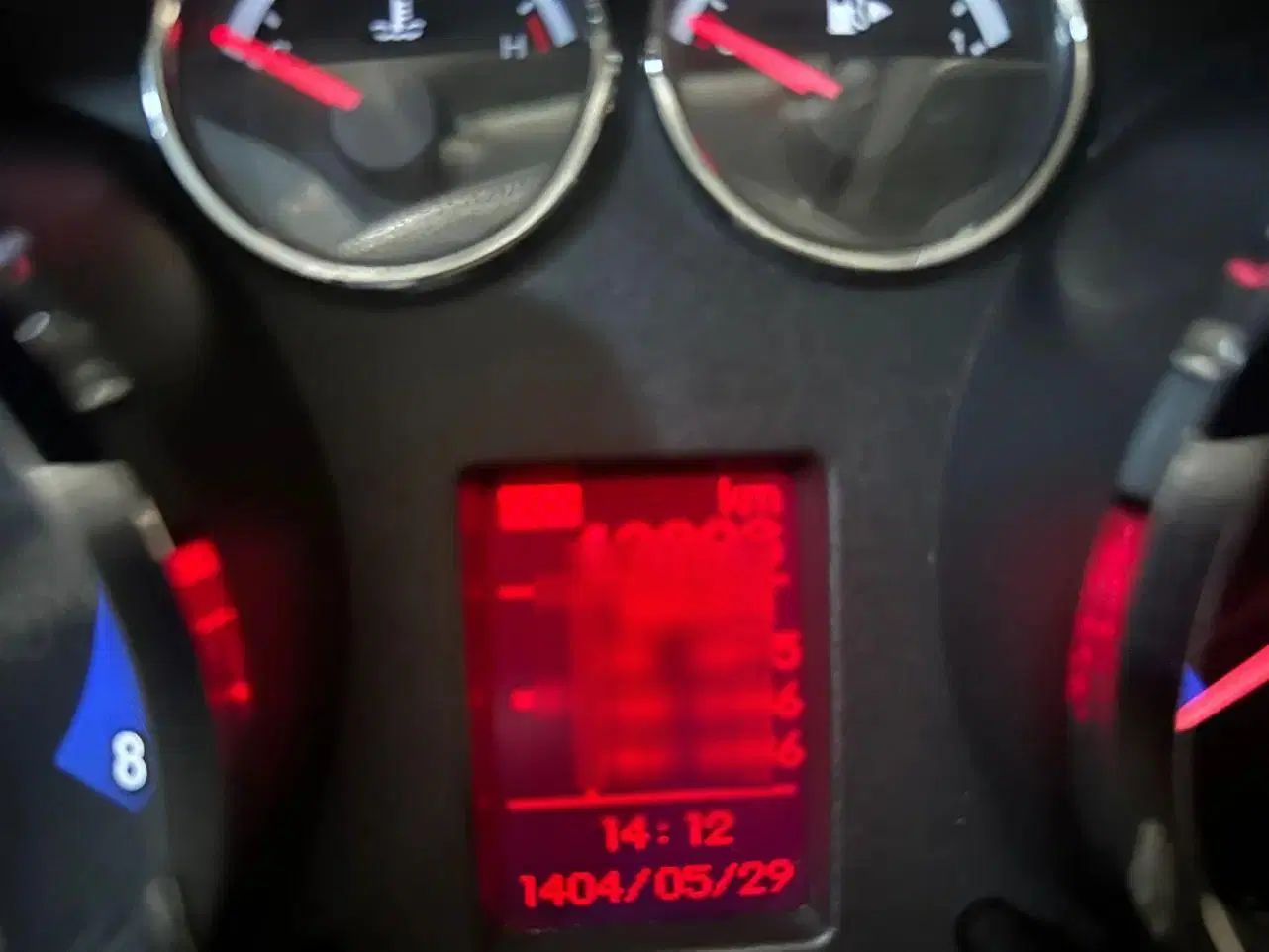 دنا پلاس توربو اتوماتیک - 1400