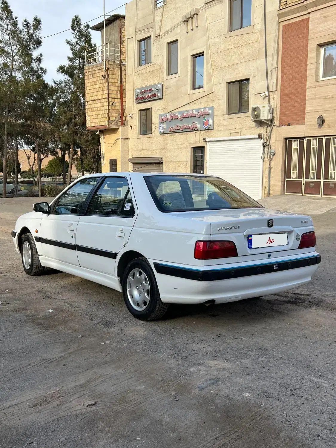 پژو پارس سال - 1392