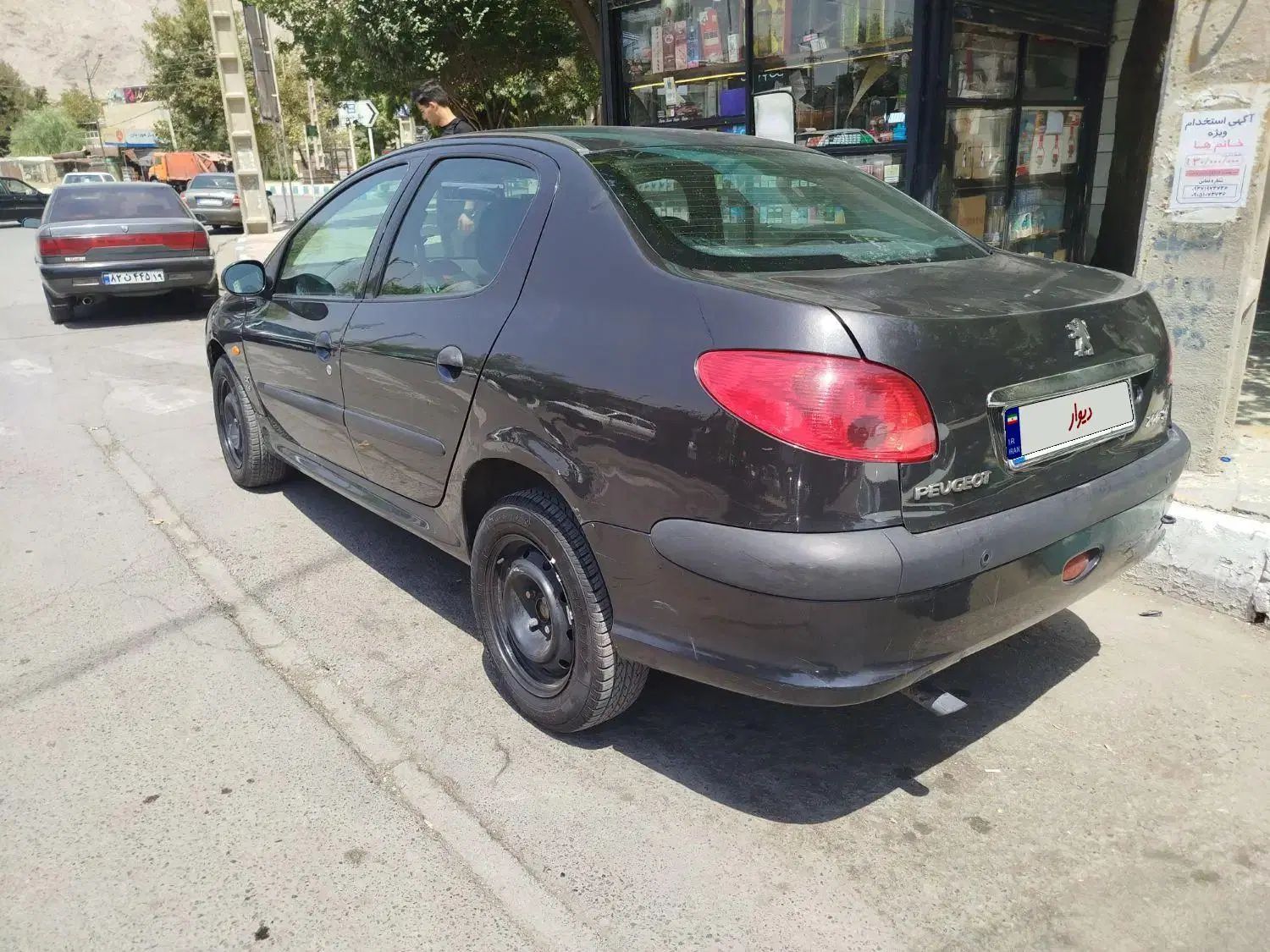 پژو ۲۰۶ صندوق دار v8 - 1393