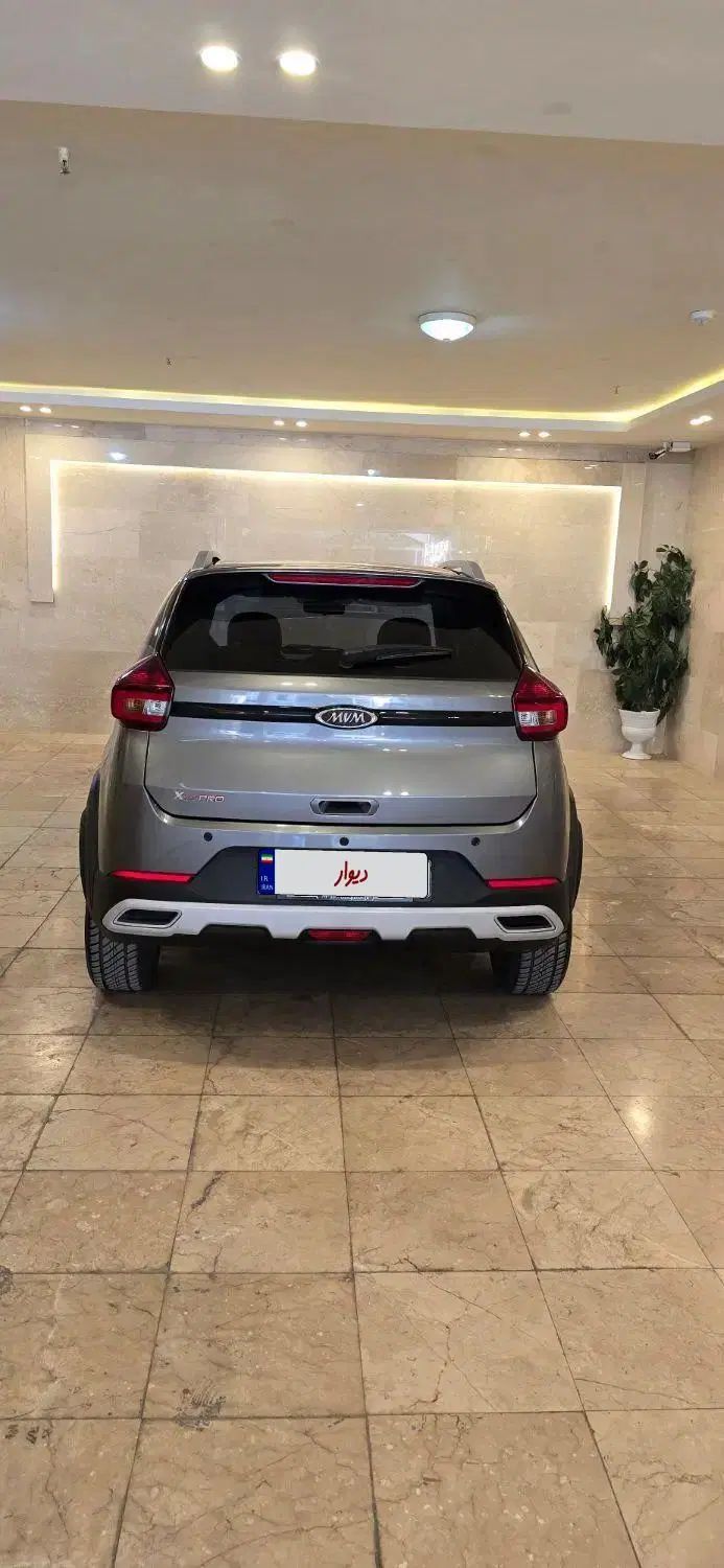 ام وی ام X22 پرو اتوماتیک IE - 1401