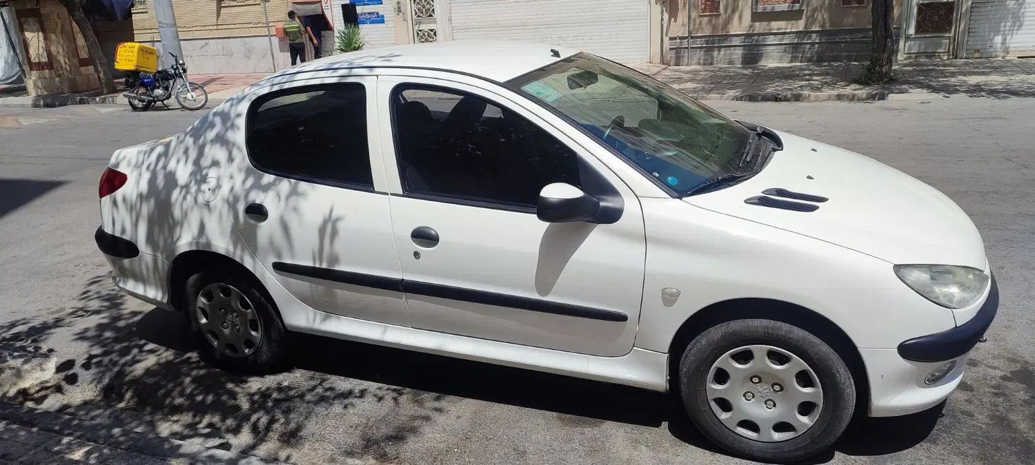 پژو ۲۰۶ صندوق دار v8 - 1399