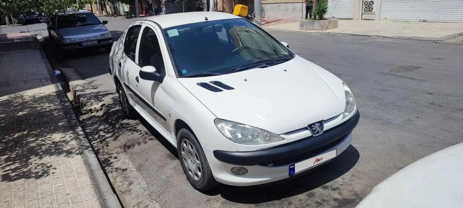 پژو ۲۰۶ صندوق دار v8 - 1399
