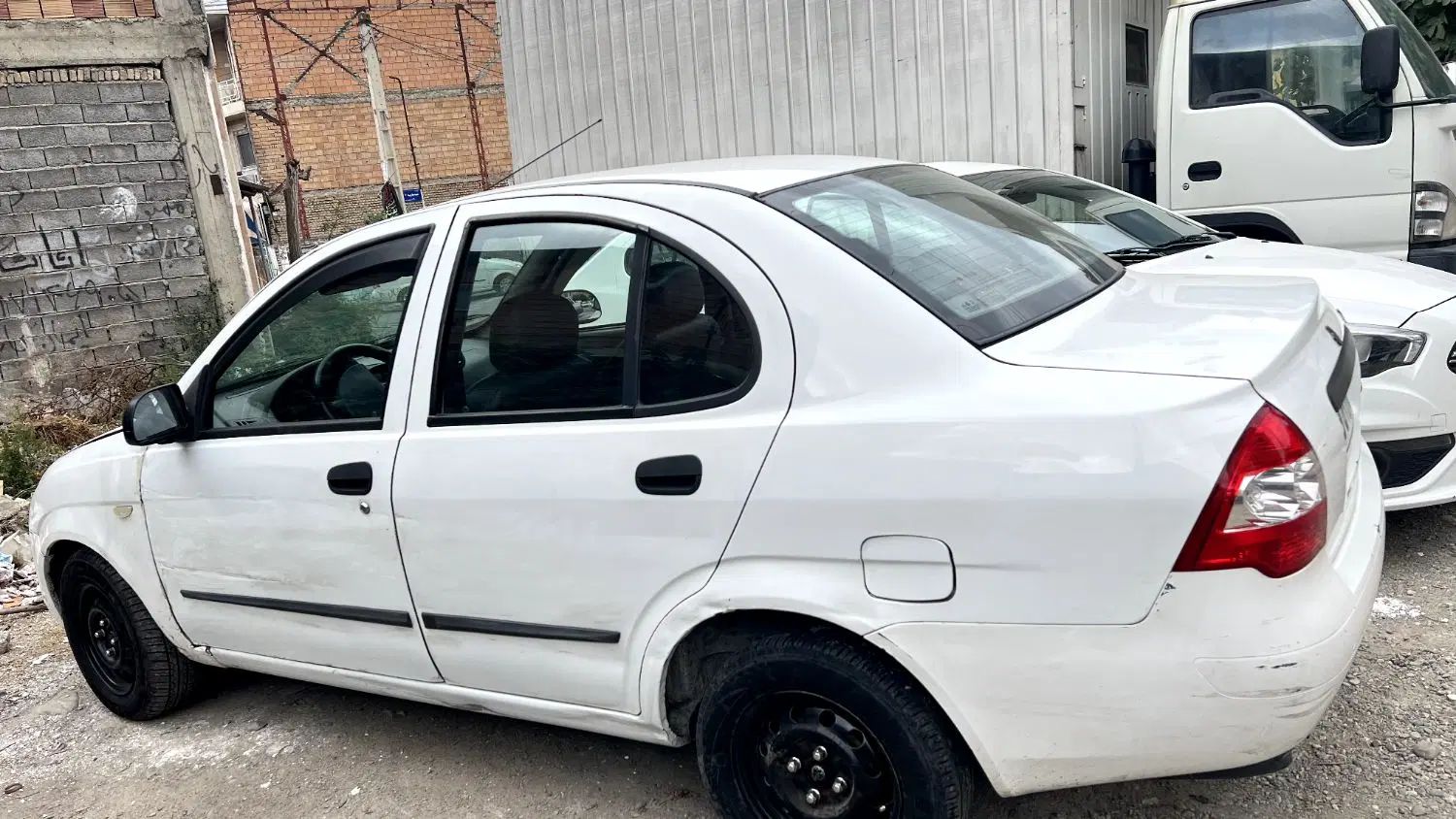تیبا صندوق دار SX - 1398
