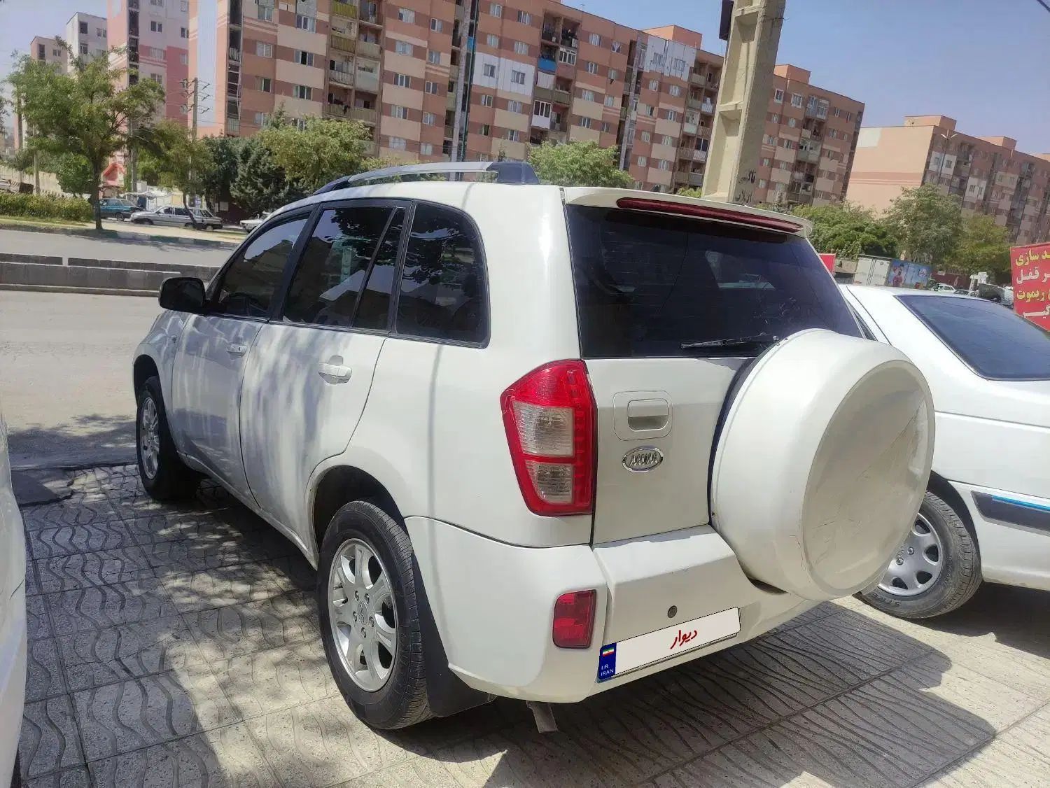 ام وی ام X33 دنده‌ای ساده - 1394