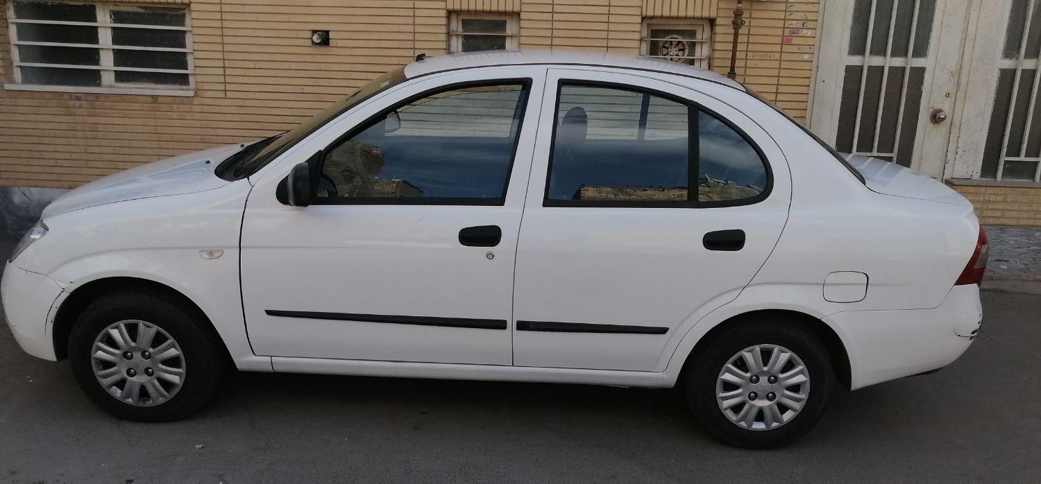 تیبا صندوق دار SX - 1399