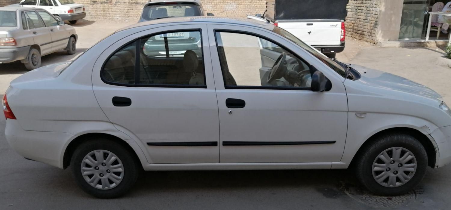 تیبا صندوق دار SX - 1399