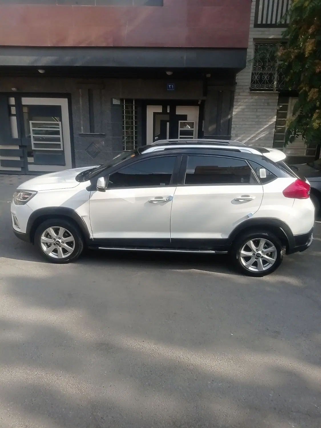 ام وی ام X22 پرو اتوماتیک اکسلنت - 1400
