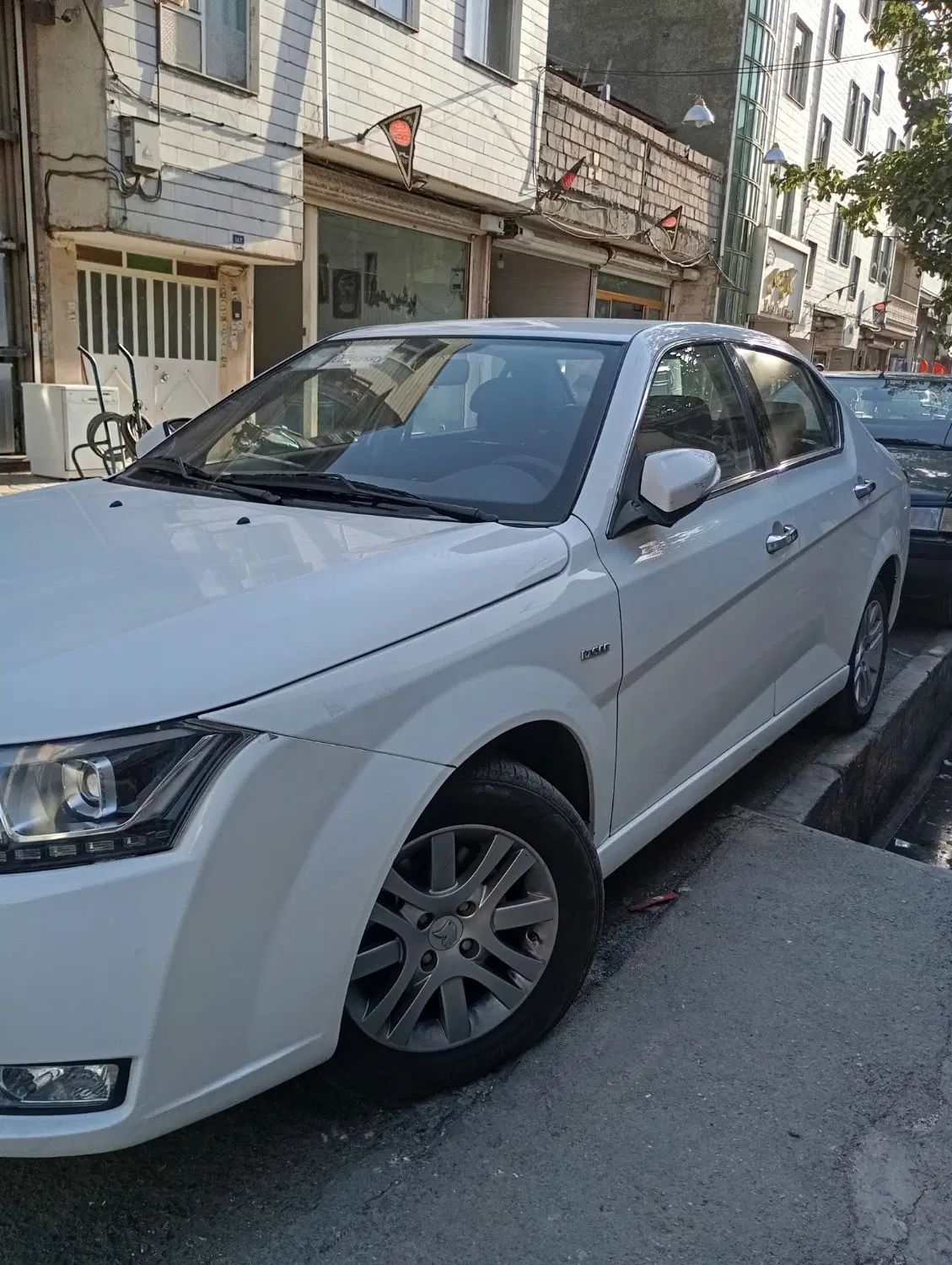 دنا پلاس تیپ ۱ دو ایربگ - 1399