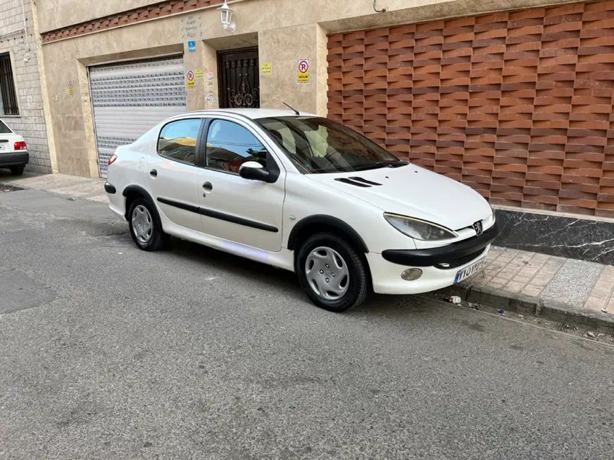 پژو ۲۰۶ صندوق دار v10 - 1387