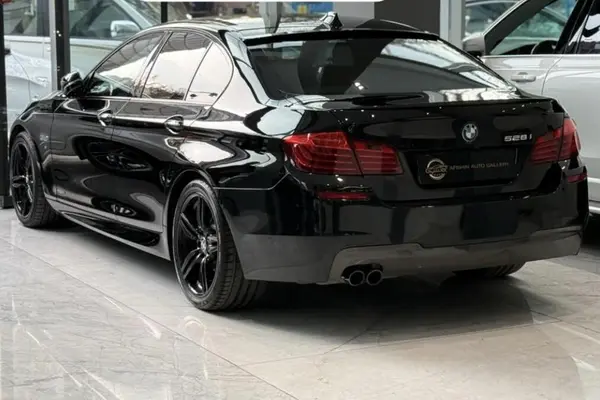 ب ام و سری 5 528i - 2015