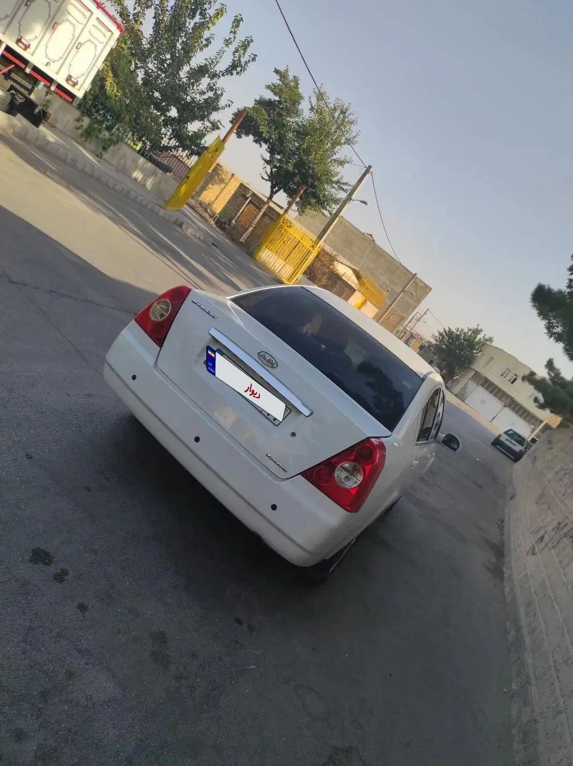 ام وی ام 530 دنده ای - 1395