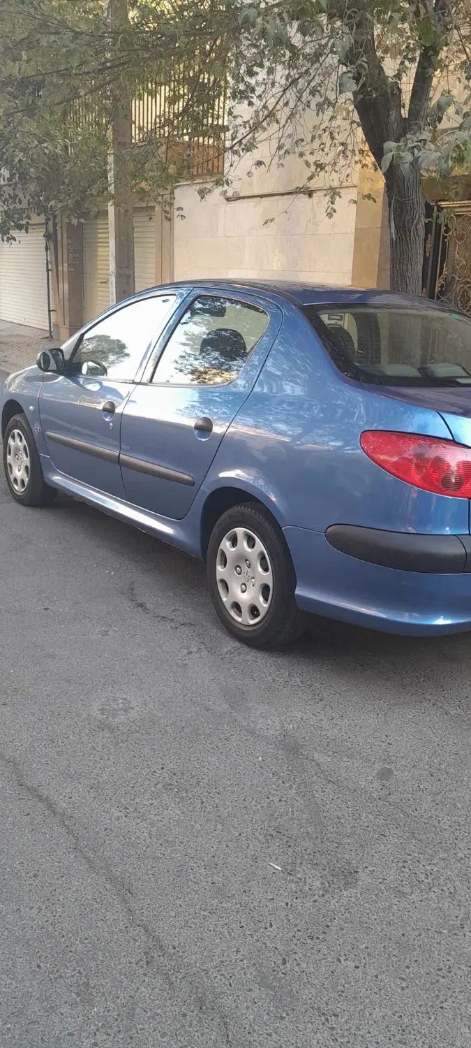 پژو ۲۰۶ صندوق دار v8 - 1395