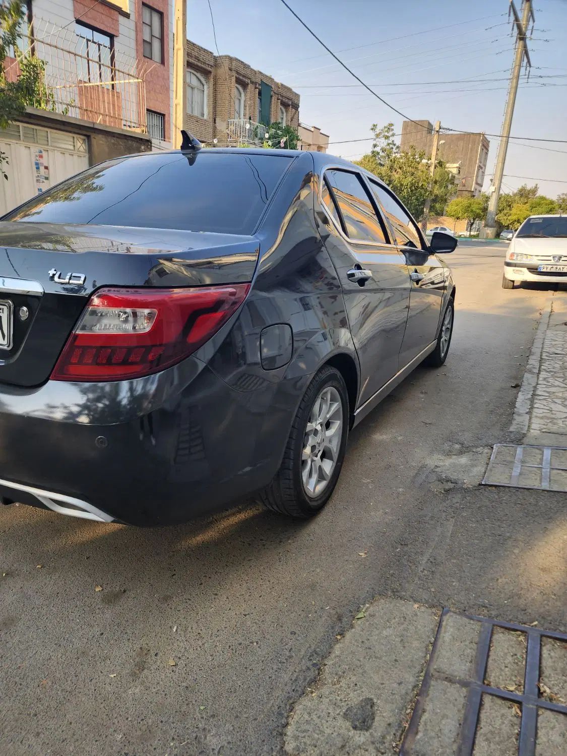 دنا پلاس توربو 6 دنده - 1402