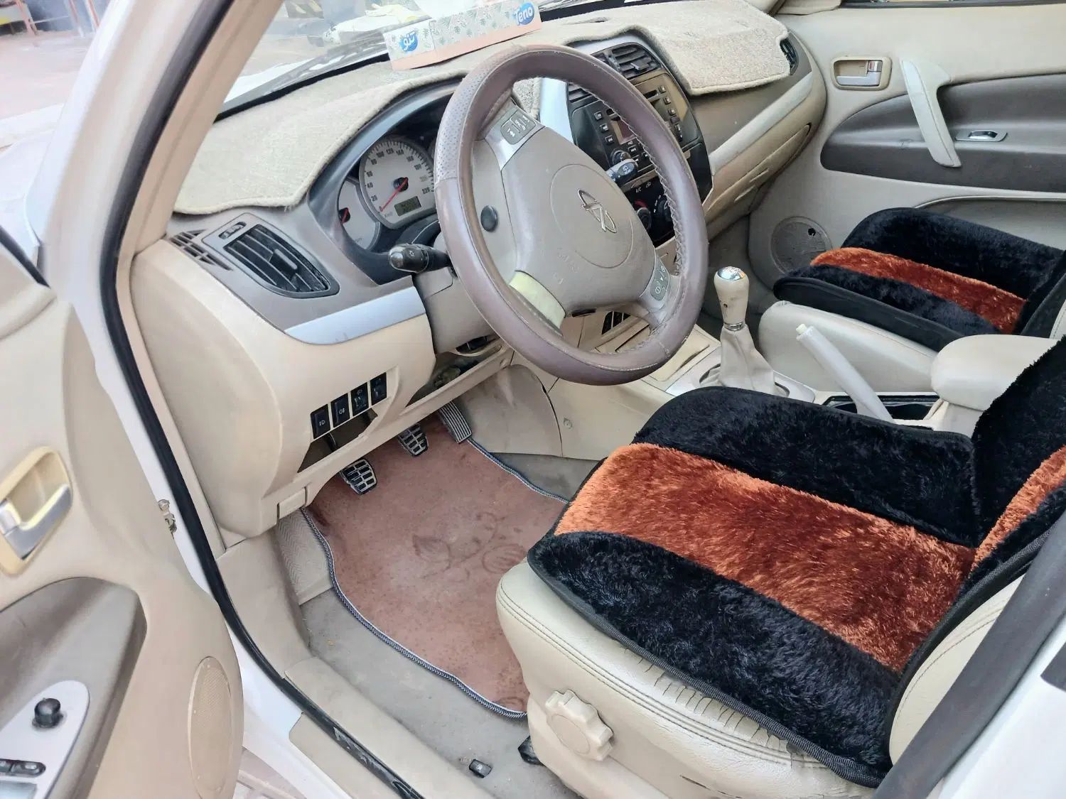 ام وی ام X33 دنده‌ای ساده - 1391