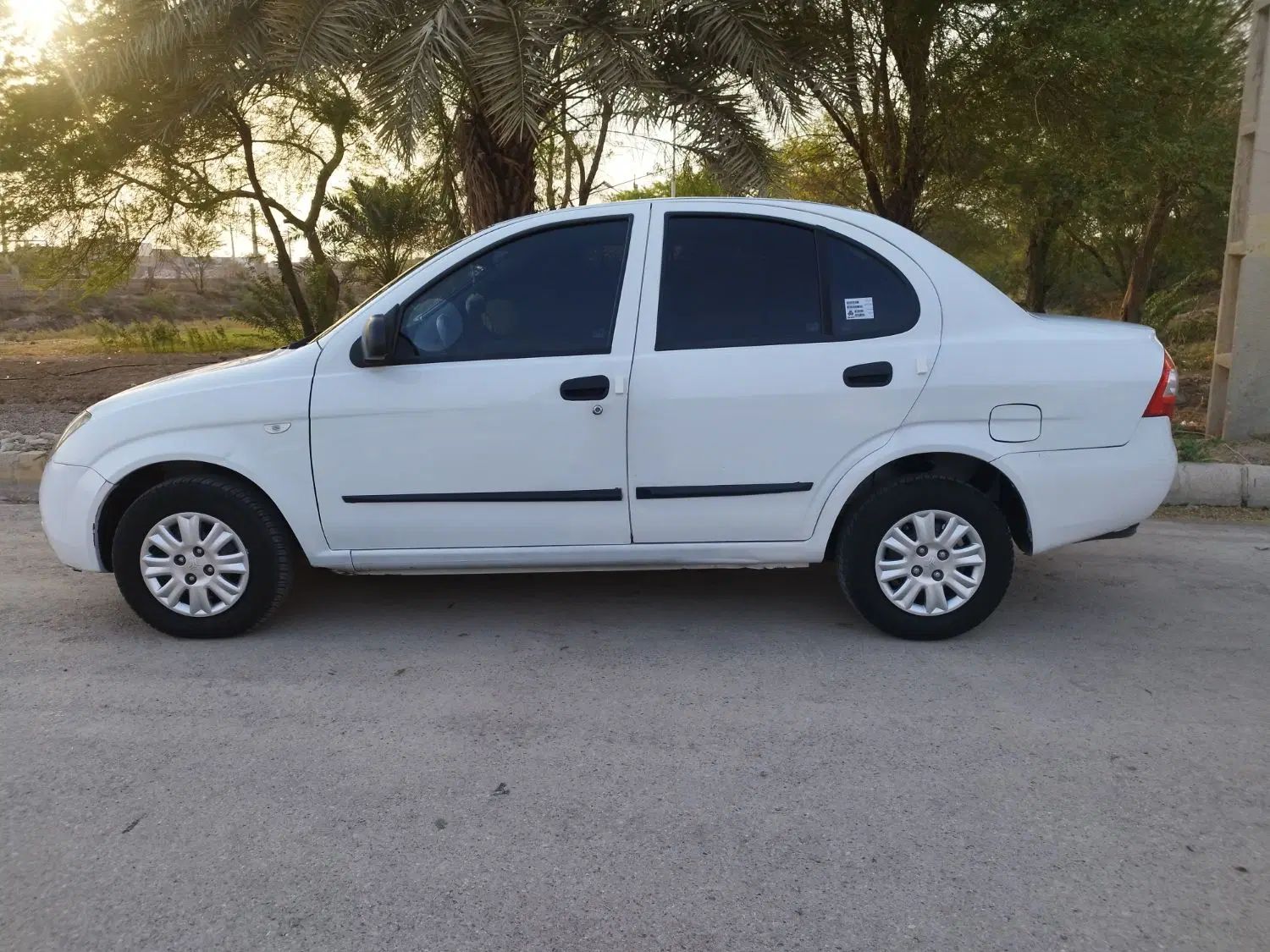 تیبا صندوق دار SX - 1398