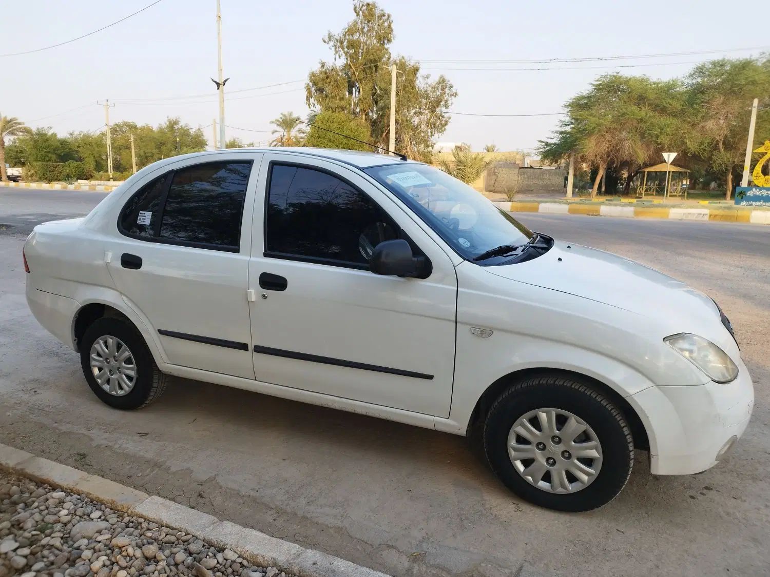 تیبا صندوق دار SX - 1398